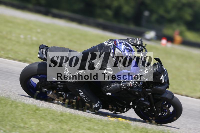 Archiv-2025/26 11.06.2025 Peter Studer have fun ADR/Gruppe rot/79